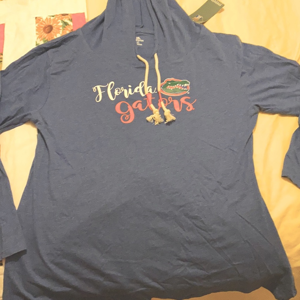 Florida Gators hooded tee size Large